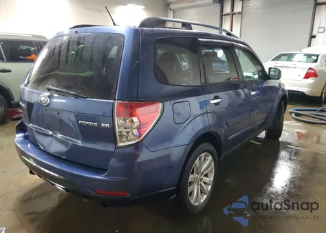 2011 Subaru Forester 2.5X Premium из США, поврежденный, VIN JF2SHBDCXBH726875